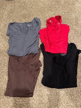 [TIME & TRU] TANK TOPS - 4 IN SET